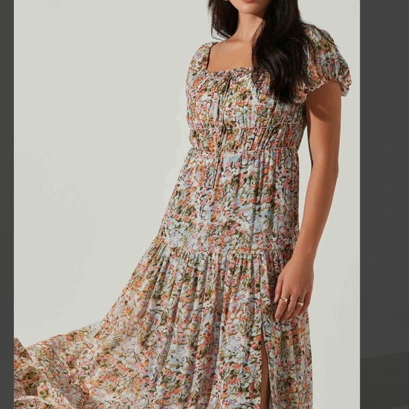 ASTR the Label Rosaline Off Shoulder Maxi Dress - Picture 4 of 12